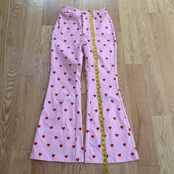 Cider small Pink Heart Pattern high rise Flared Pants. - Picture 7 of 12